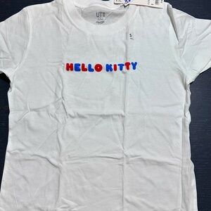 UNIQLO + SANRIO Hello Kitty Women’s Short Sleeve Tee - SZ S - White- NWT